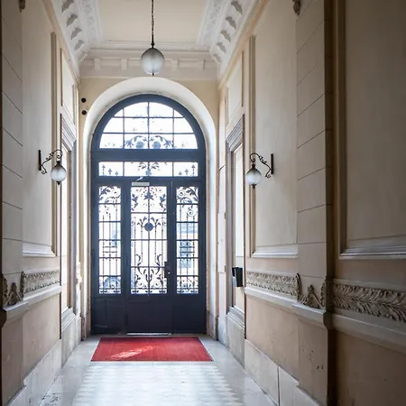 公寓 Sky Nido- Mansardato In Centro Storico *