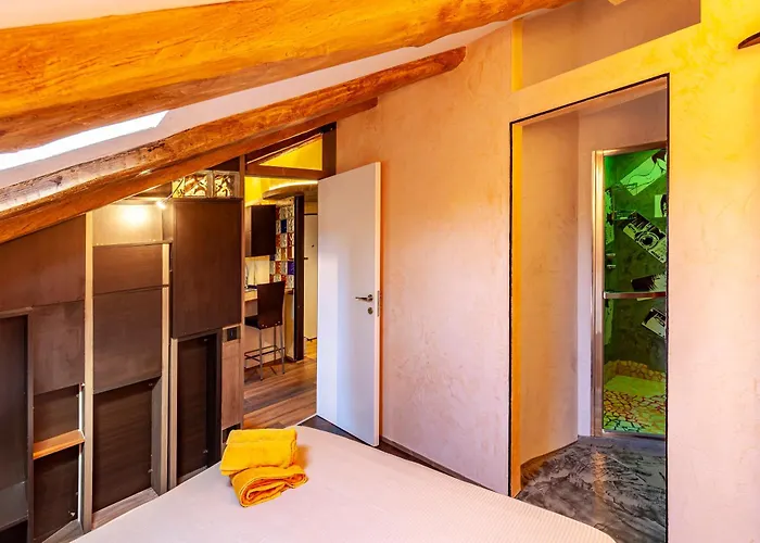 Sky Nido- Mansardato In Centro Storico Lejlighed