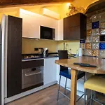 Sky Nido- Mansardato In Centro Storico 公寓 的里雅斯特