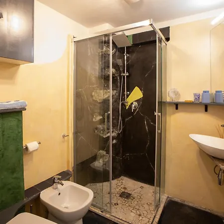 Apartman Sky Nido- Mansardato In Centro Storico *