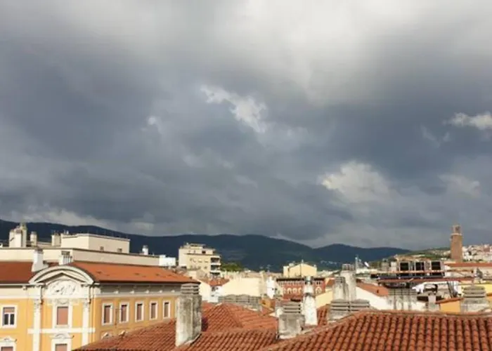 Appartement Sky Nido- Mansardato In Centro Storico *