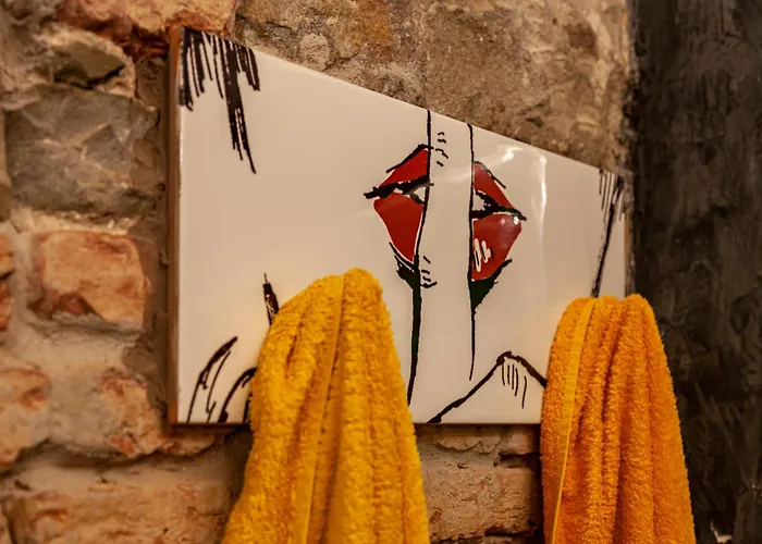 Апартаменты Sky Nido- Mansardato In Centro Storico